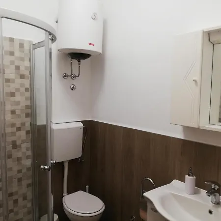 Adria * Пула