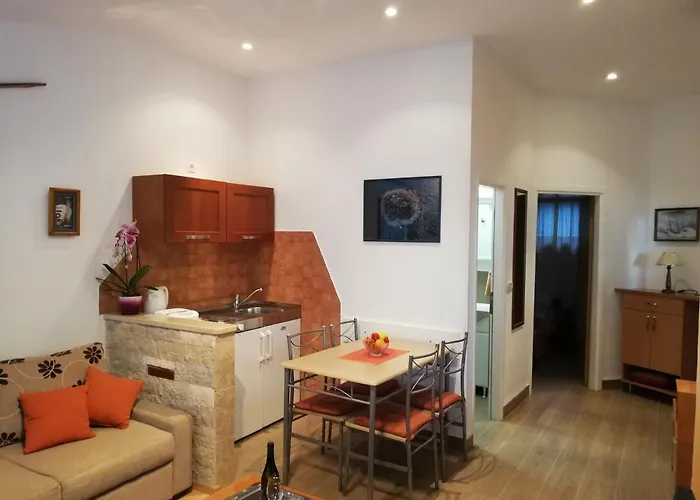 아파트 Adria 풀라