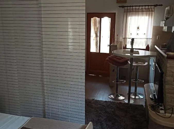 Adria Διαμέρισμα *