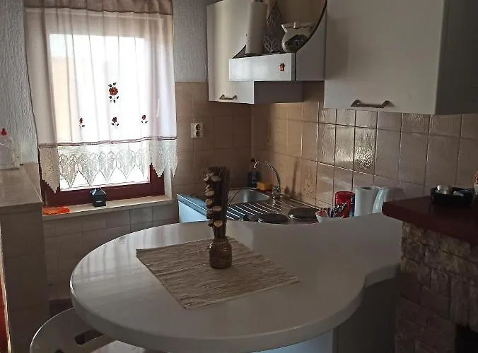 Adria Διαμέρισμα *